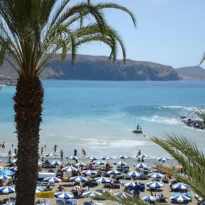 Apartment Sea Breeze In Playa De Americas With Parking
